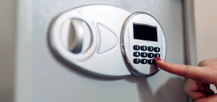 Jewelry Safe Cracking in Citrus, California